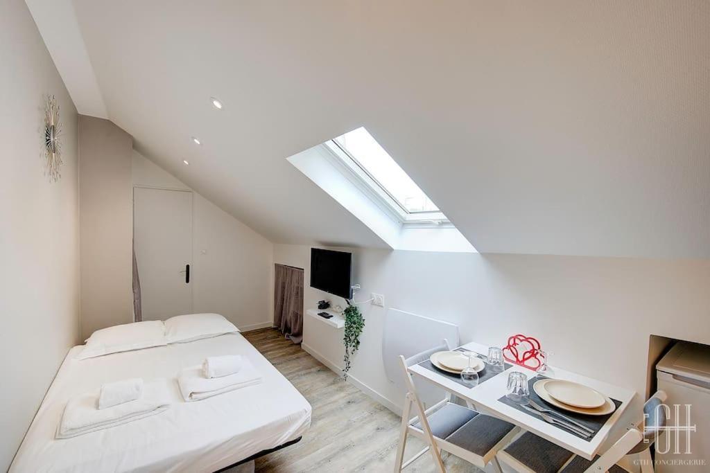Sakura - Face Gare Apartman Tours Kültér fotó