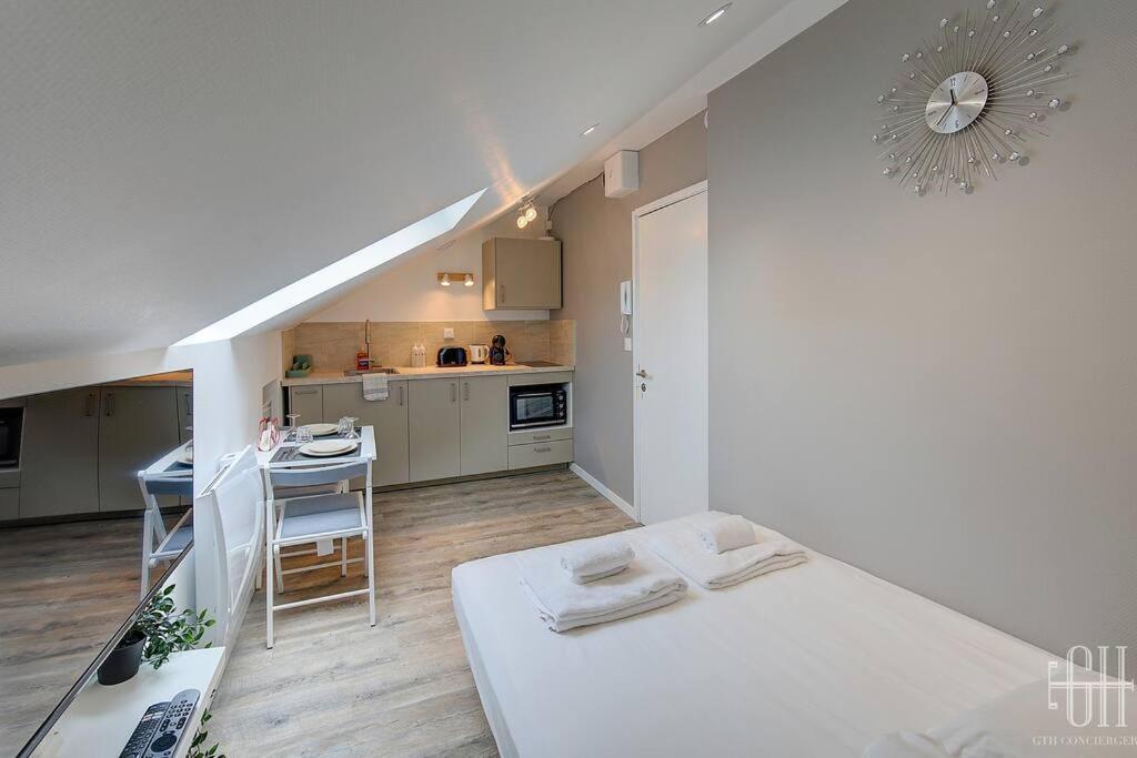 Sakura - Face Gare Apartman Tours Kültér fotó